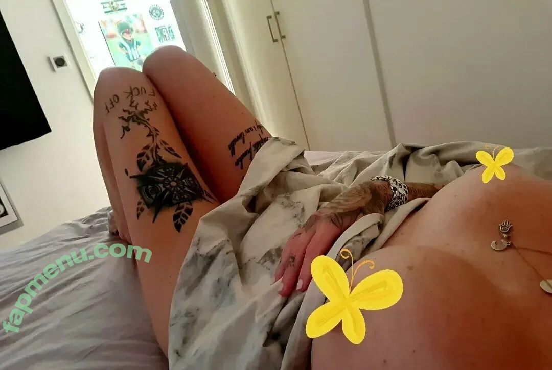 wineboobsandtattoos nude photo #0023 (wineboobsandtattoos)