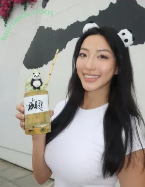 Winnie Chang / winnieechang nude photo #0381