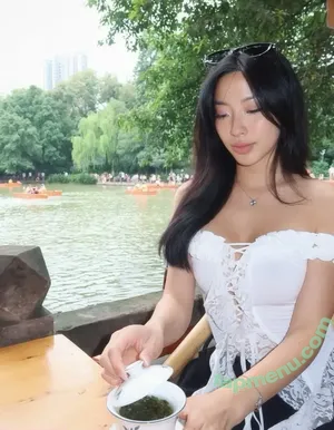 Winnie Chang / winnieechang nude photo #0385