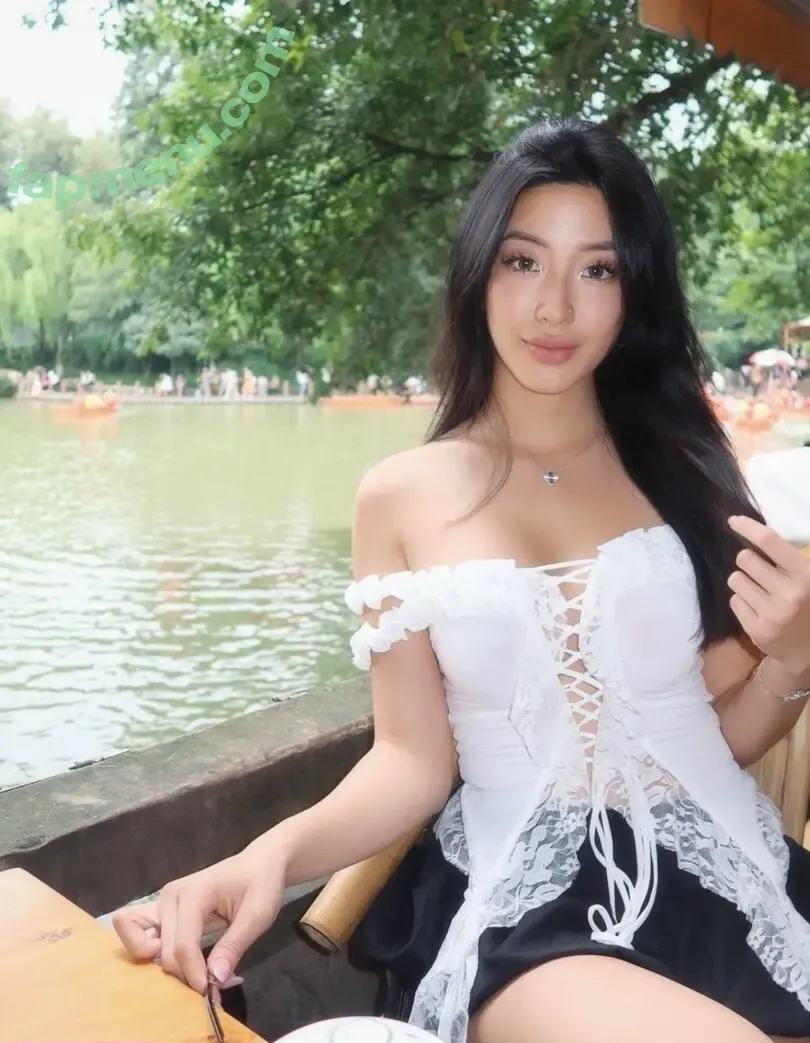 Winnie Chang nude photo #0386 (winnieechang)