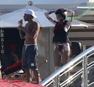 Winnie Harlow / officialwinnieharlow / winnieharlow nude photo #0603