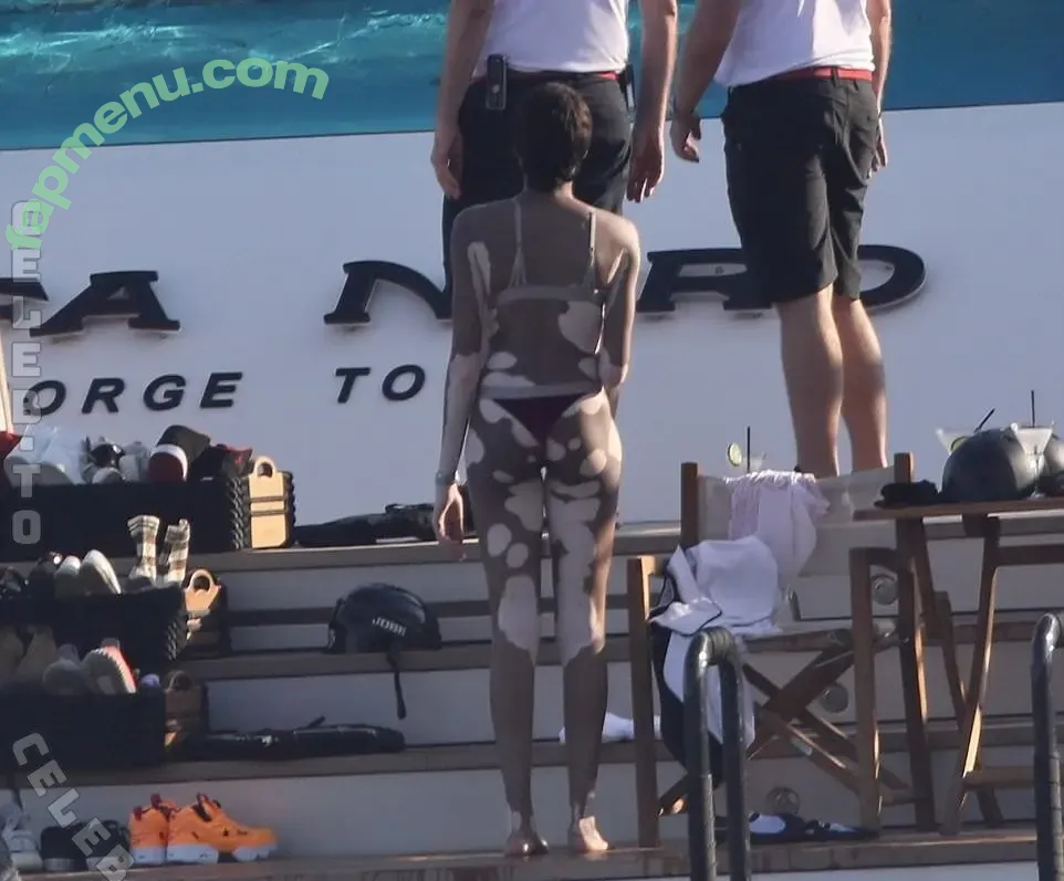 Winnie Harlow nude photo #0598 (officialwinnieharlow / winnieharlow)