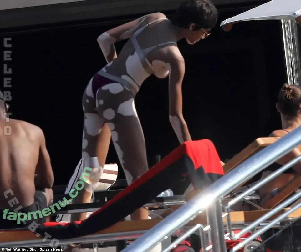 Winnie Harlow nude photo #0605 (officialwinnieharlow / winnieharlow)