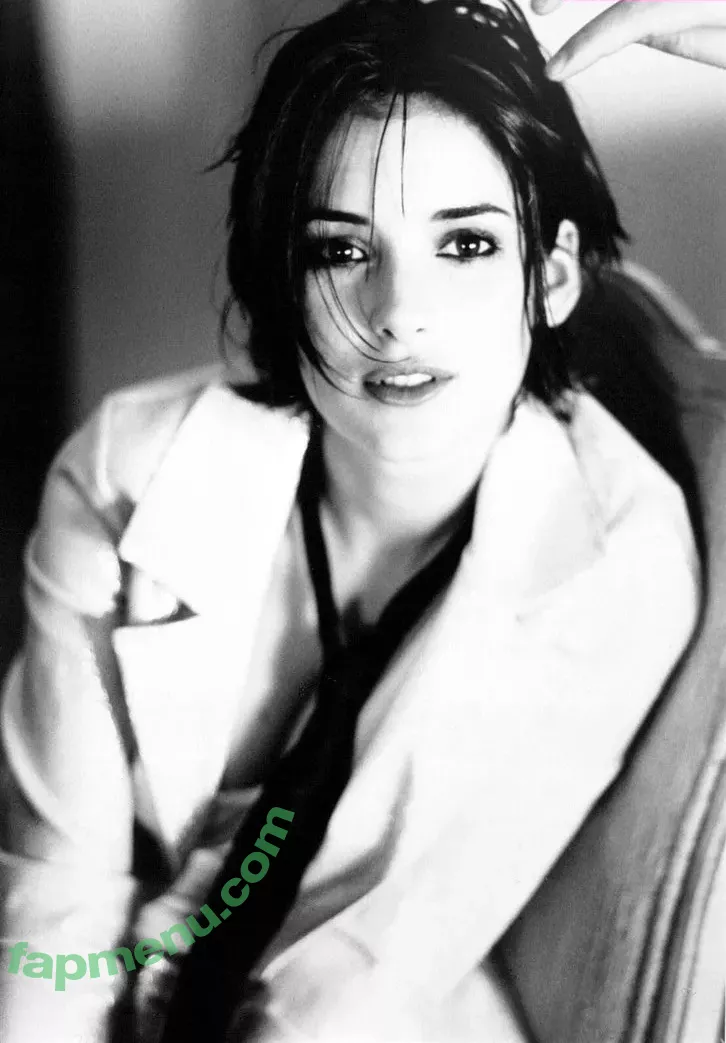 Winona Ryder nude photo #0009 (winonaryderofficial)