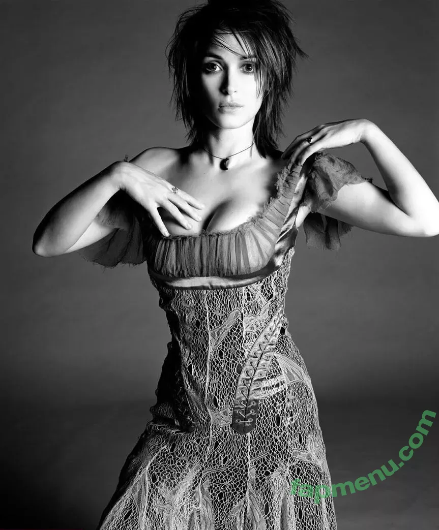 Winona Ryder nude photo #0014 (winonaryderofficial)