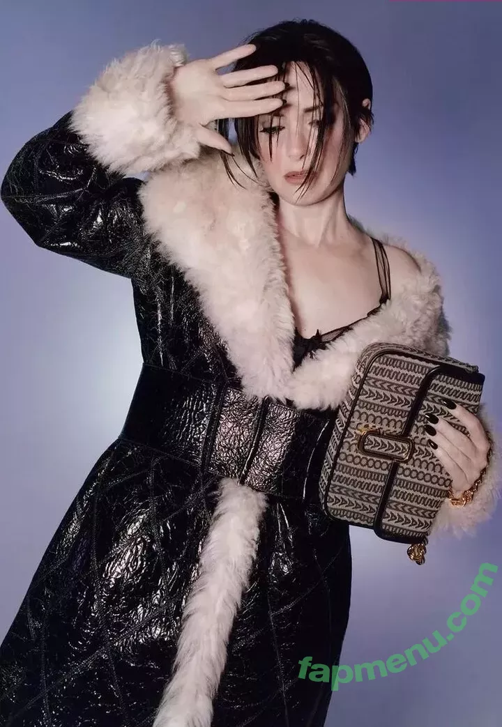 Winona Ryder nude photo #0030 (winonaryderofficial)