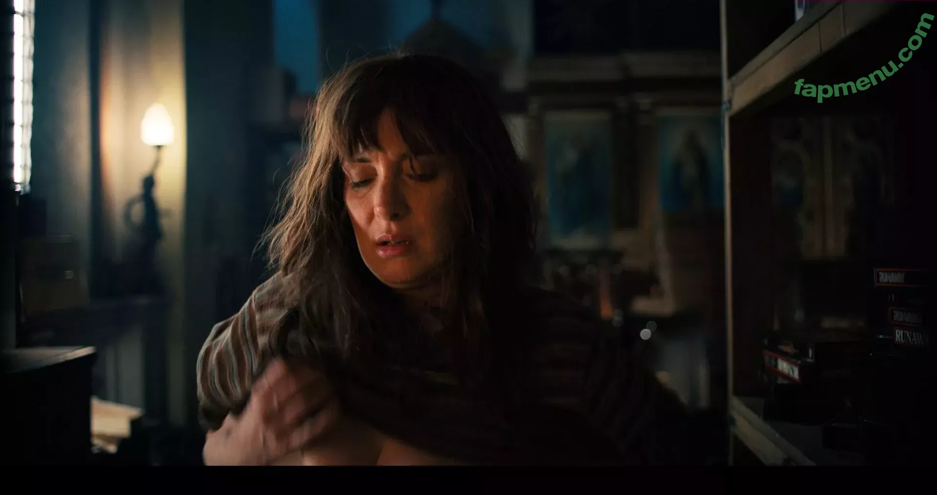 Winona Ryder nude photo #0045 (winonaryderofficial)