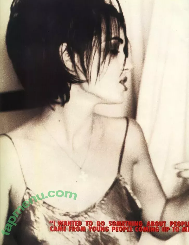 Winona Ryder nude photo #0093 (winonaryderofficial)