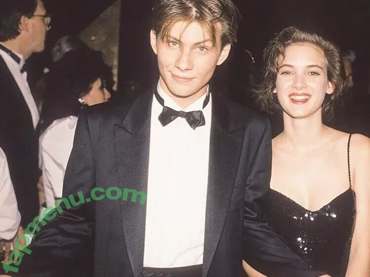 Winona Ryder nude photo #0110 (winonaryderofficial)