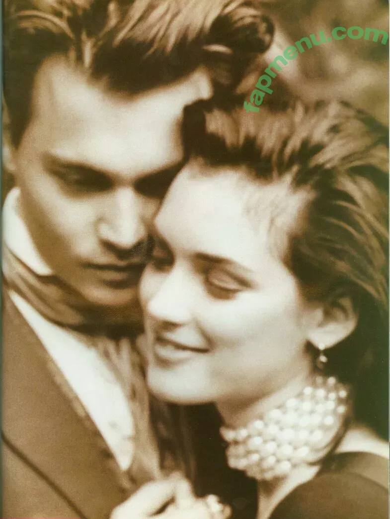 Winona Ryder nude photo #0120 (winonaryderofficial)