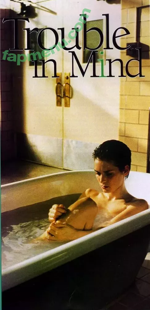 Winona Ryder nude photo #0123 (winonaryderofficial)