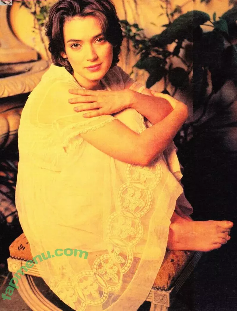 Winona Ryder nude photo #0130 (winonaryderofficial)