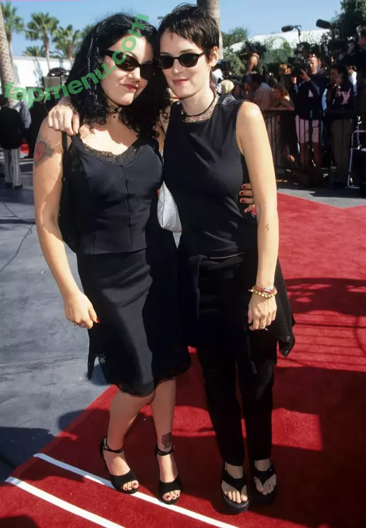 Winona Ryder nude photo #0137 (winonaryderofficial)