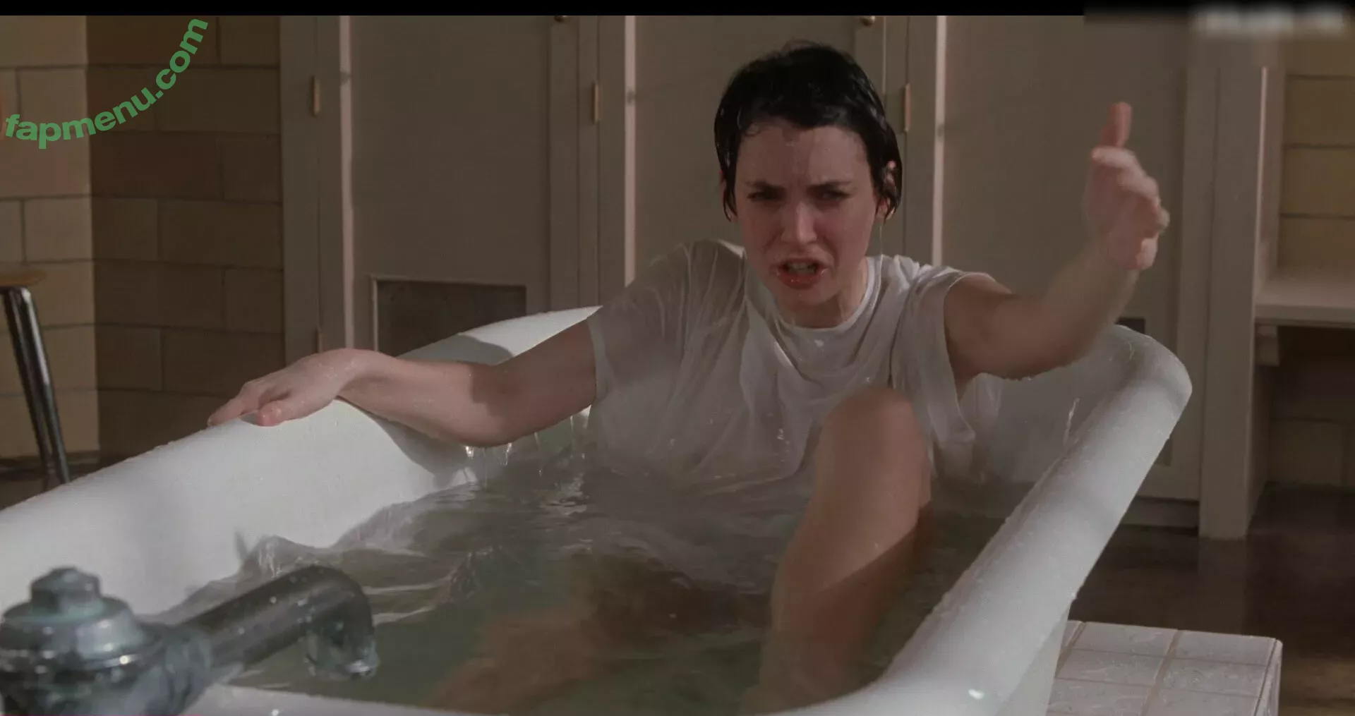 Winona Ryder nude photo #0173 (winonaryderofficial)
