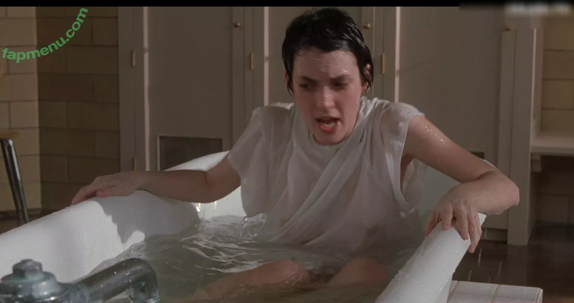 Winona Ryder nude photo #0179 (winonaryderofficial)