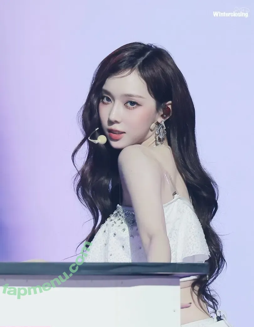 Winter æspa nude photo #0687 (aespa / winter.aespa)