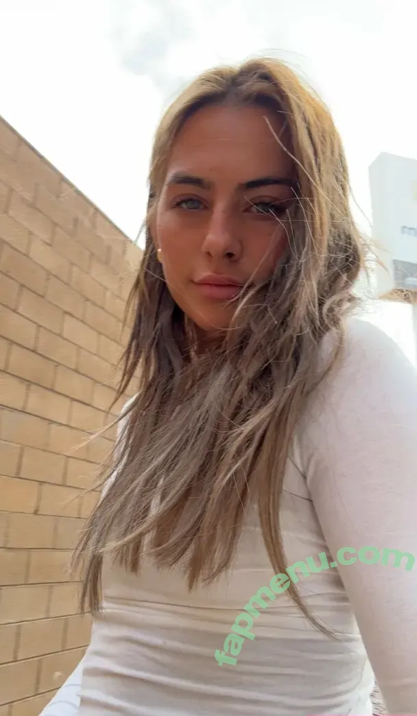 winterclaire nude photo #0039 (winterclairee)