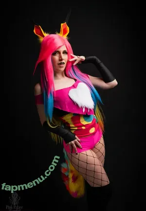 winterfirefox / winterfirecosplay nude photo #0011