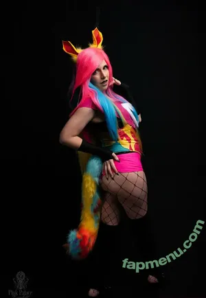 winterfirefox / winterfirecosplay nude photo #0012
