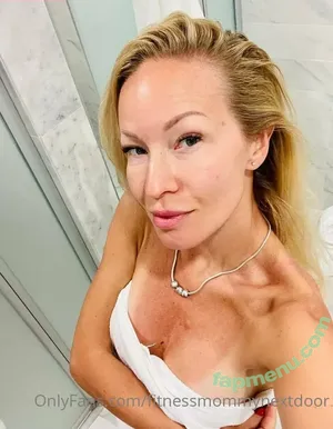  nude photo #0009