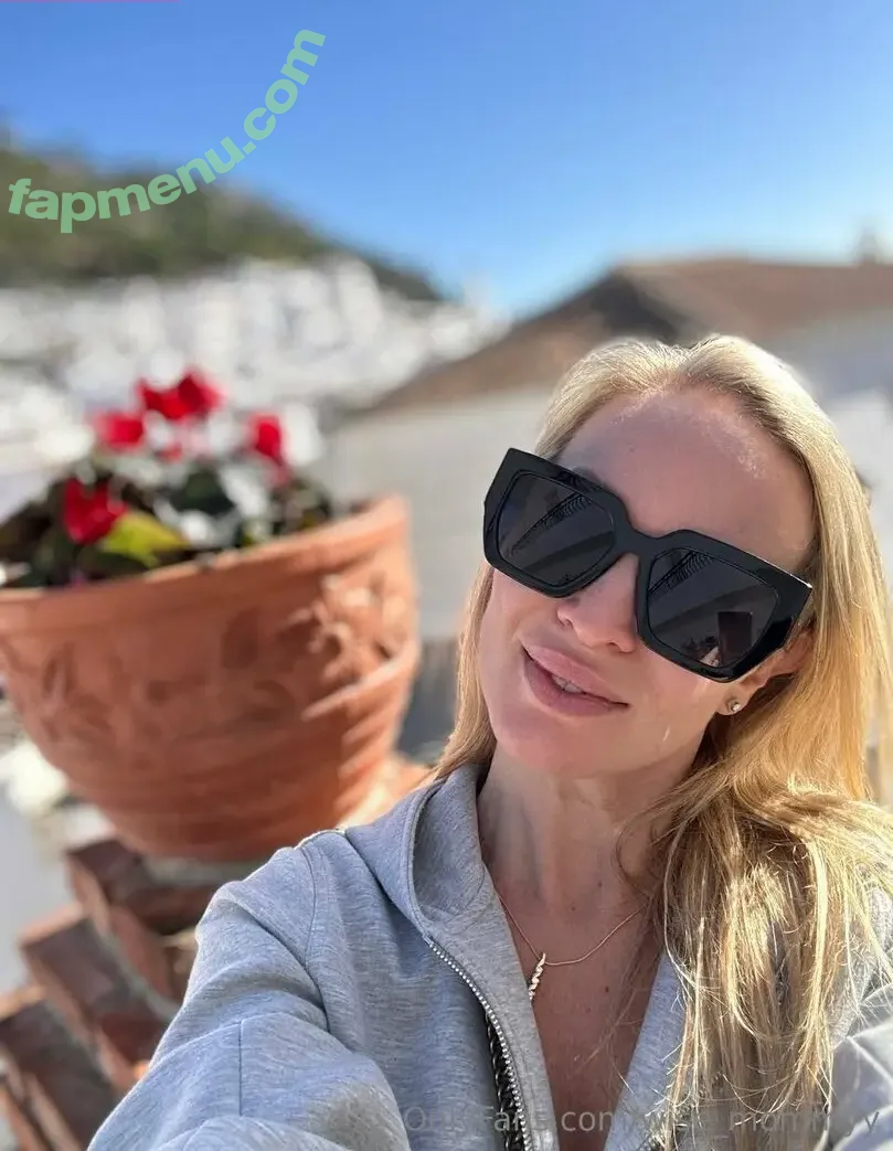 wise_mommyy nude photo #0115 (wise_mommyy)