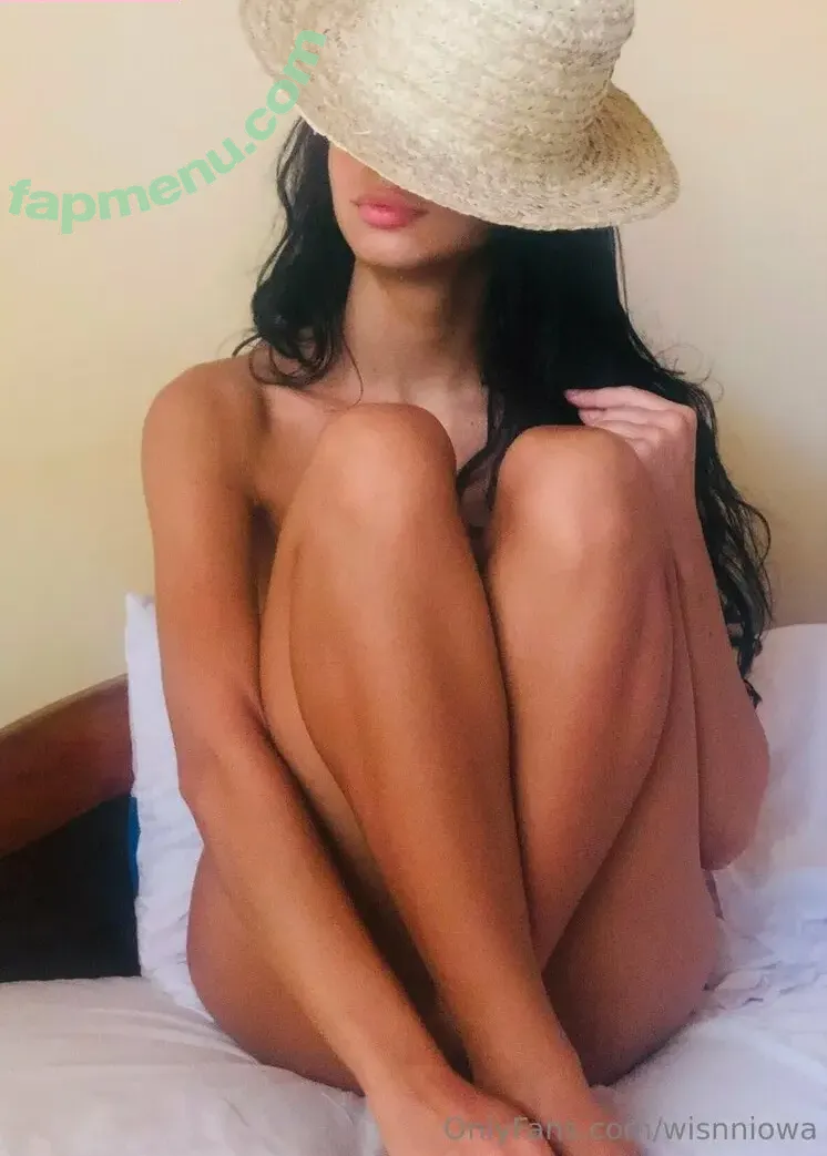 wisnniowa nude photo #0058 (Roksana)