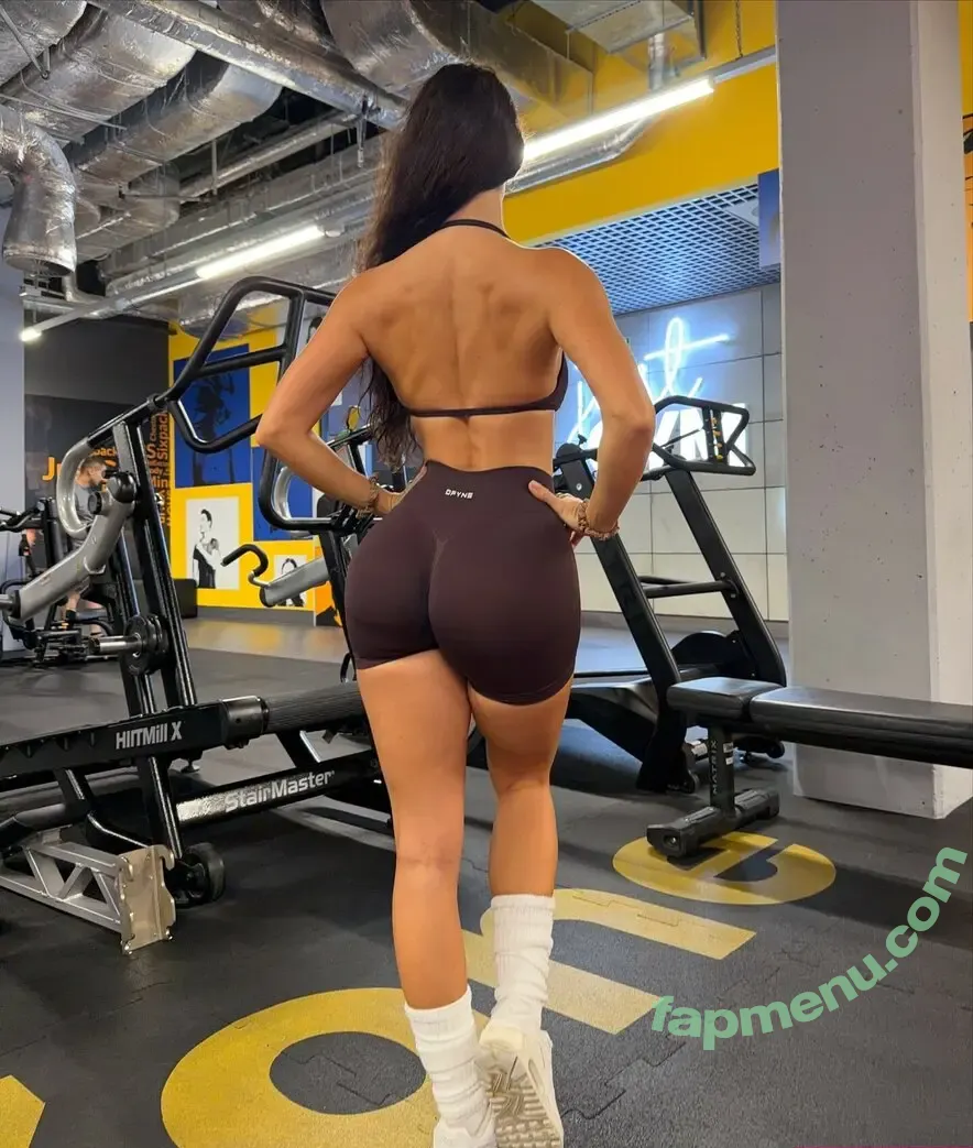 wisnniowa nude photo #0171 (Roksana)