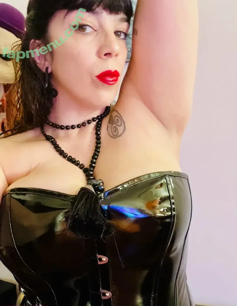 witchielavender nude photo #0035 (lavvendermusic)