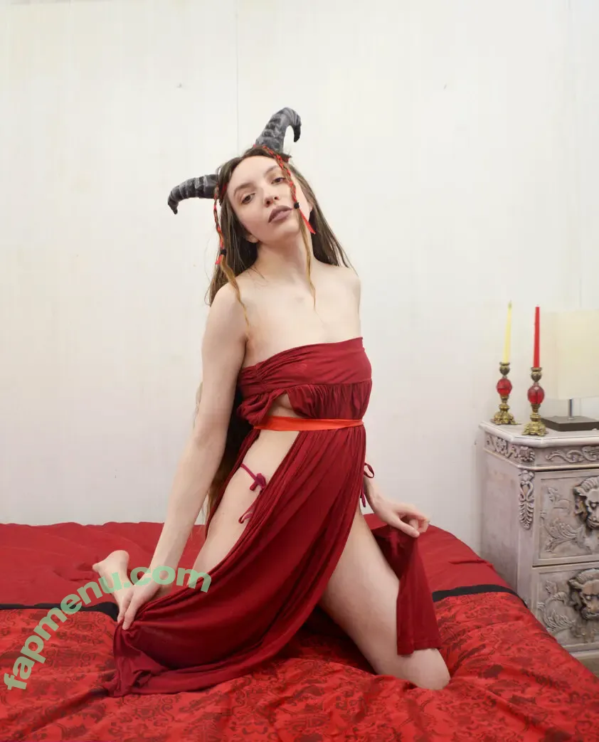 witchrosen nude photo #0003 (witch_rosen)