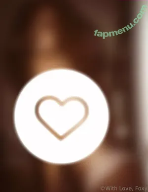  nude photo #0001