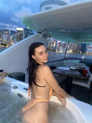withlovesaraxo / withlove_xoxoxo nude photo #0060