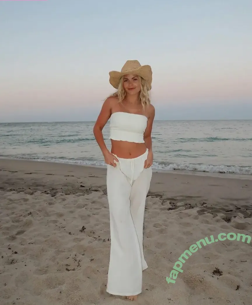 Witney Carson nude photo #0063 (witneycarson)