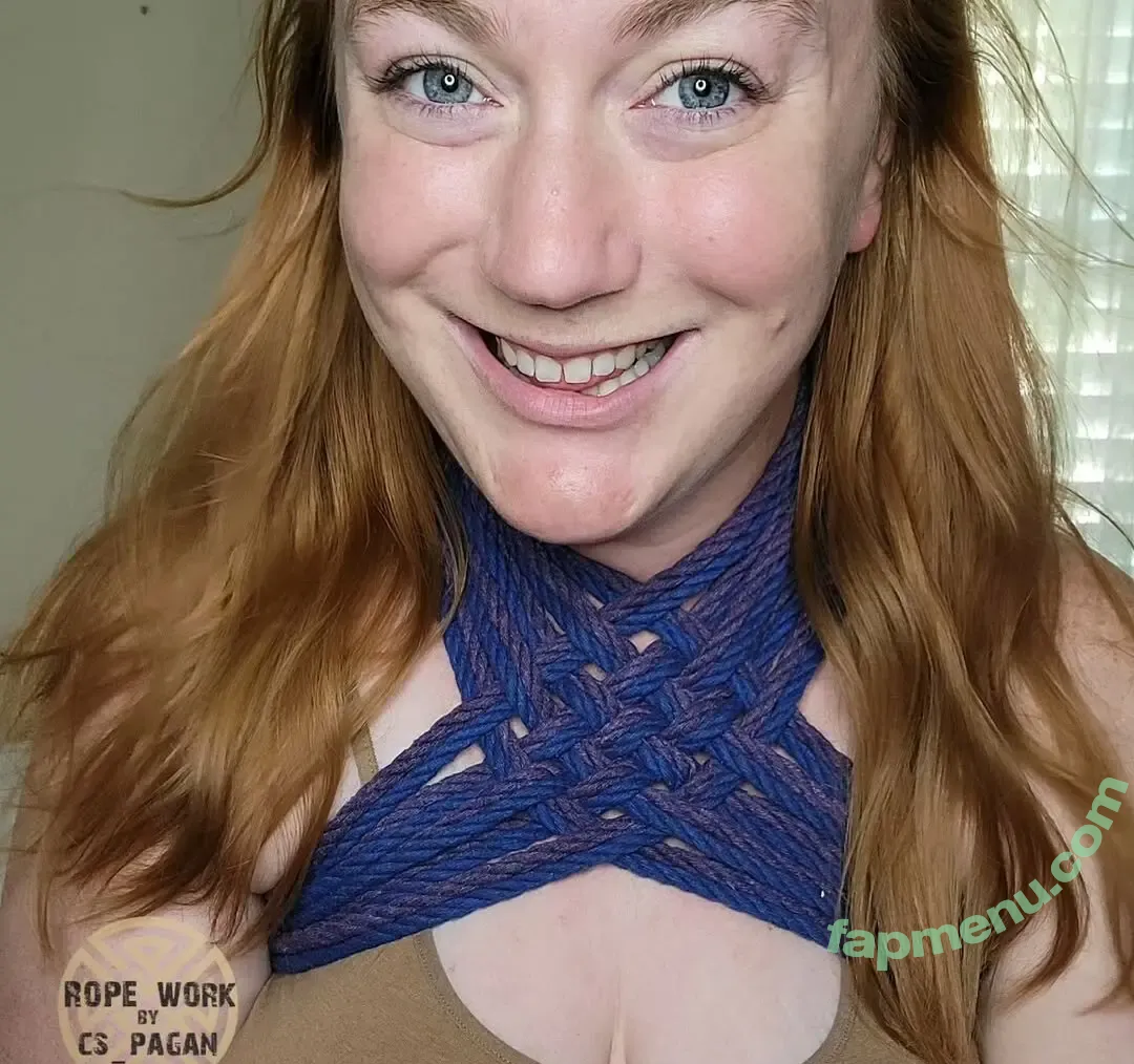 Witty Little Witch nude photo #0023 (witty.little.witch / wittylittlewitch)