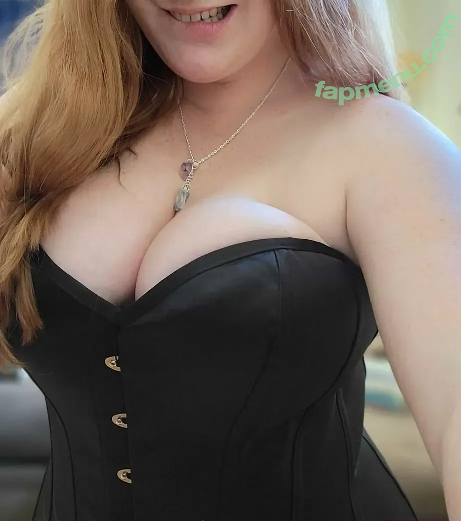 Witty Little Witch nude photo #0042 (witty.little.witch / wittylittlewitch)