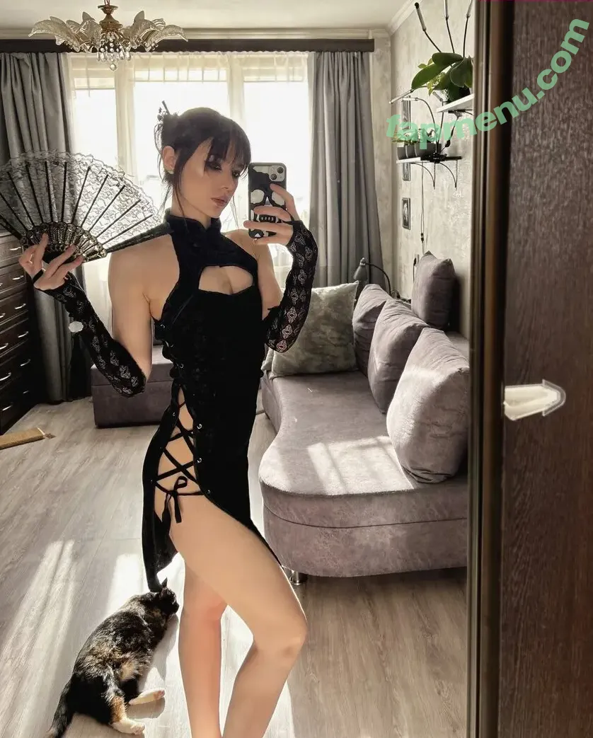 wkshiza nude photo #0062 (1013919102 / Alina Amari / wksadness)