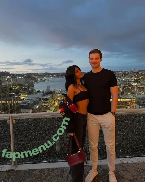 WMAF Alpha Couples nude photo #0127 (lexieemurray)