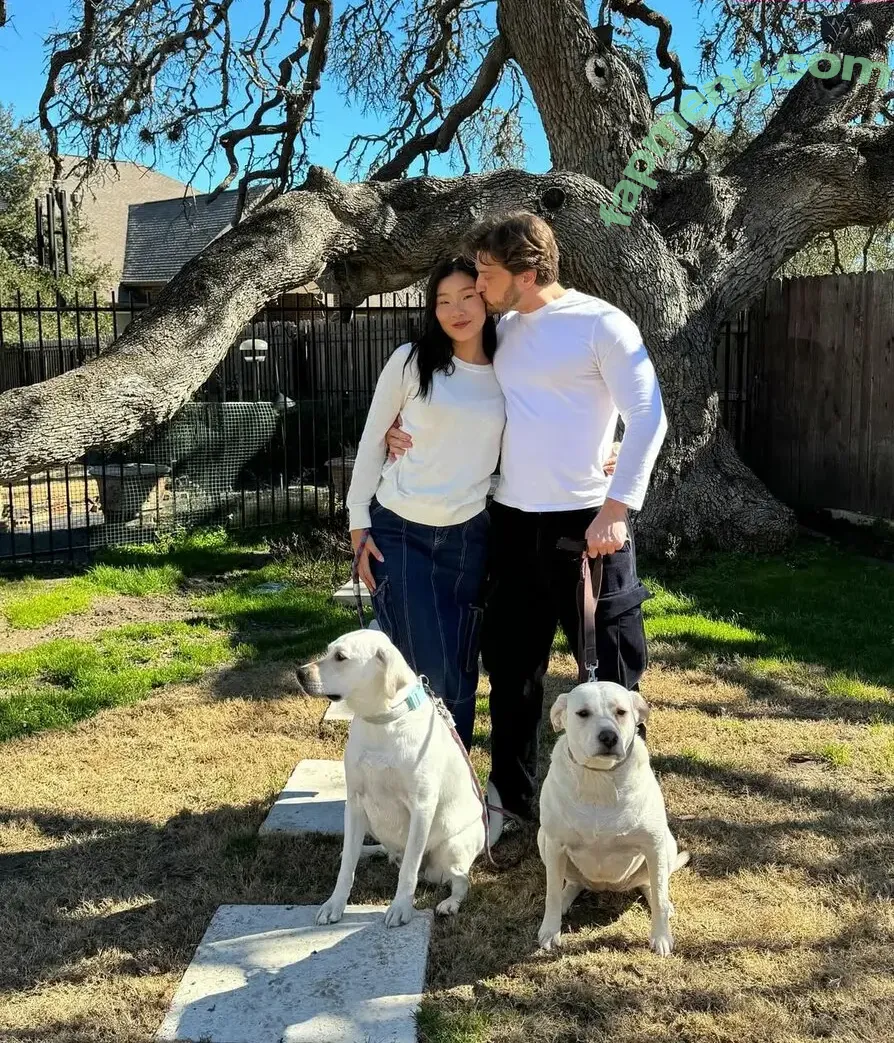 WMAF Alpha Couples nude photo #0131 (lexieemurray)