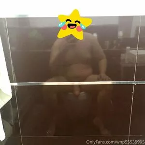 wnp55535995 / awkwardturtlesaywhat89 nude photo #0007