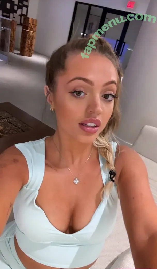 Woah Vicky nude photo #0009 (imwoahvicky / victoriaroseeee)