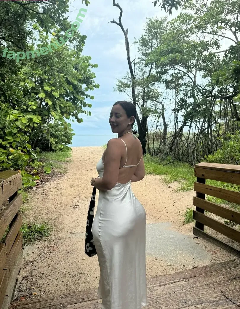 Woe Alexandra nude photo #0001 (woealexandra / woesenpai69 / woesenpai6999)