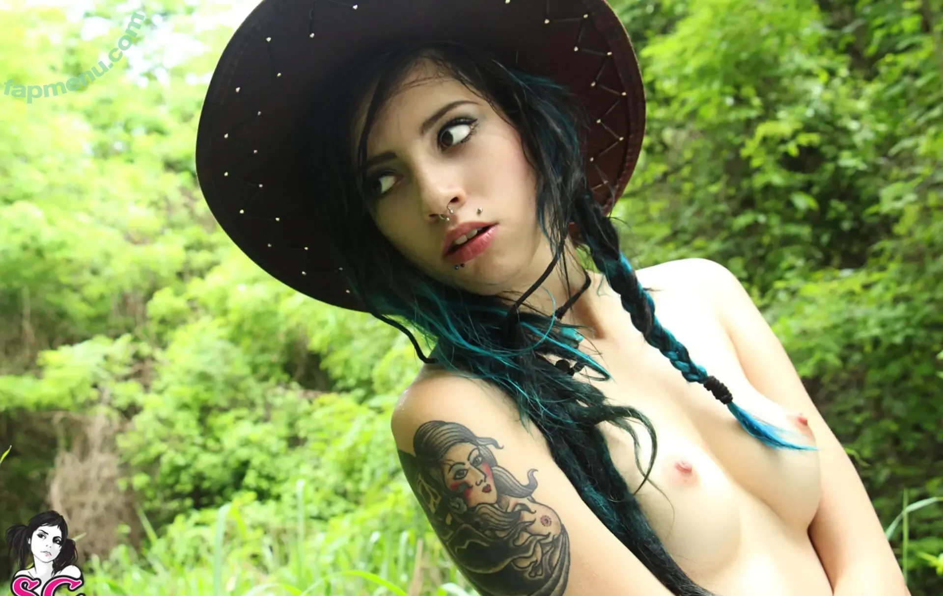 Wolf nude photo #0081 (wolf1834)