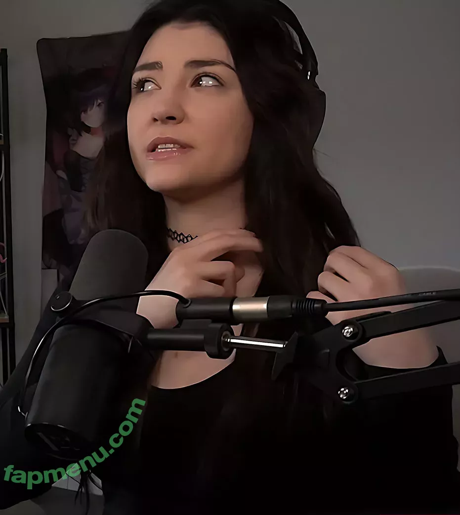 Wolfabelle nude photo #0205 (Wolfabelle)