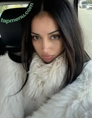 Wolfiecindy / Cindy Kimberly nude photo #1053