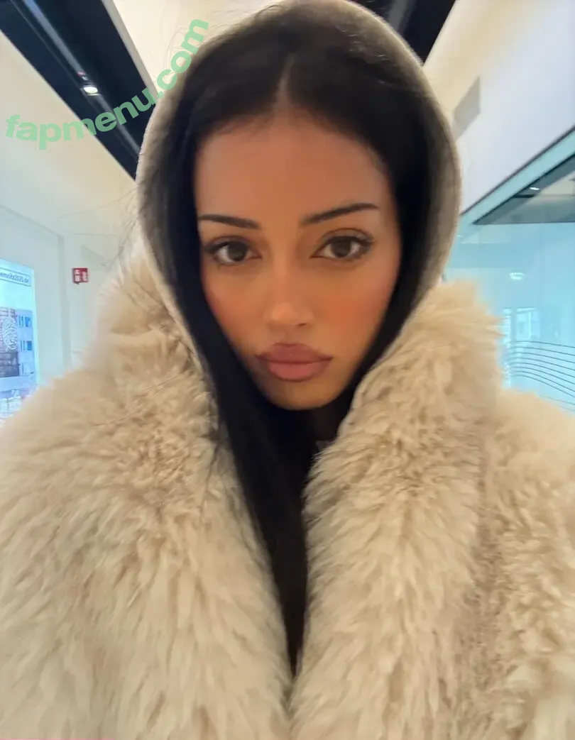 Wolfiecindy nude photo #1108 (Cindy Kimberly)