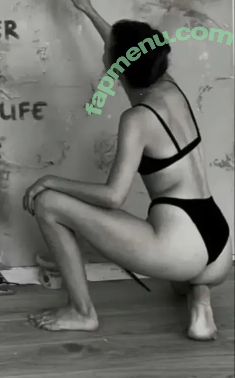 Wolke Hegenbarth nude photo #0006 (wolke_hegenbarth_official)