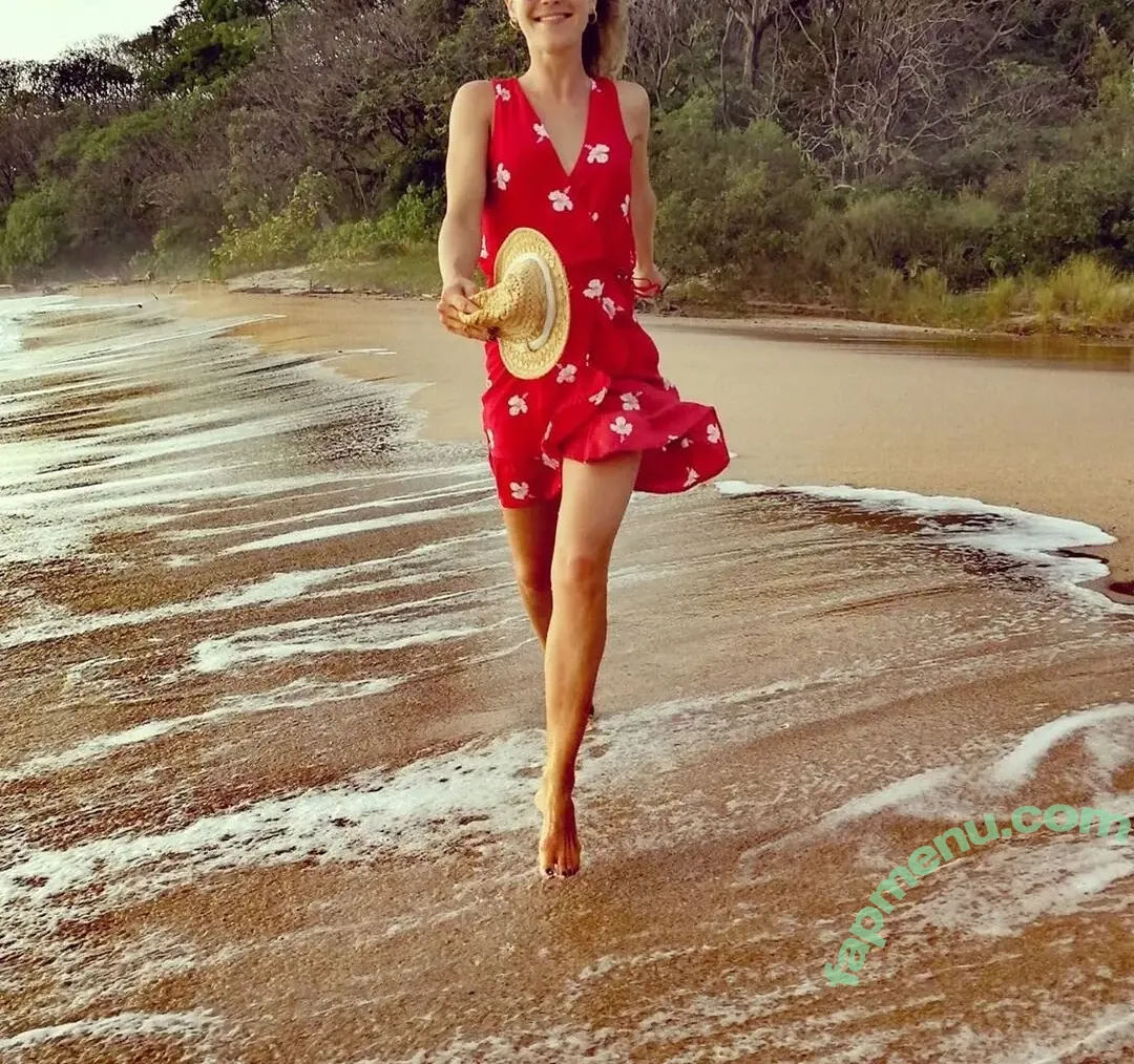 Wolke Hegenbarth nude photo #0039 (wolke_hegenbarth_official)