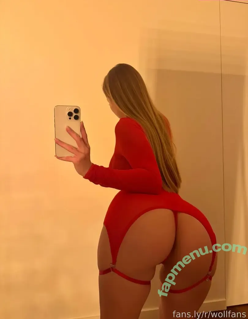 Wollfgram nude photo #0170 (Viktoria Volkova / vip.wolffans)