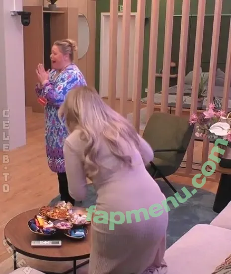 Wollnys nude photo #0237 (DieWollnysRTLZWEI)