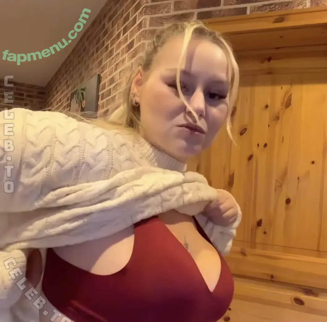 Wollnys nude photo #0285 (DieWollnysRTLZWEI)