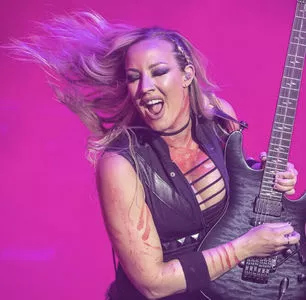 WomenMetal / WomenofMetal / thrashmetaldoll nude photo #0005